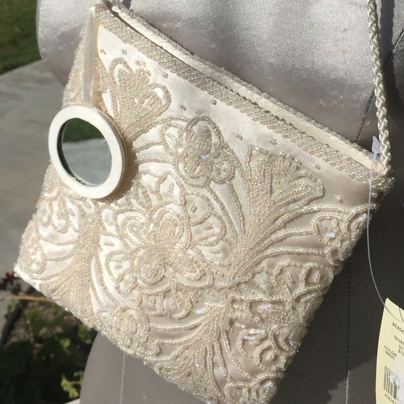 Valerie Stevens Handbags - VALERIE STEVENS crossbody elegant evening bag